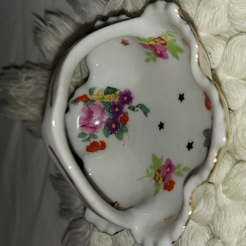 Vintage Ring Holder